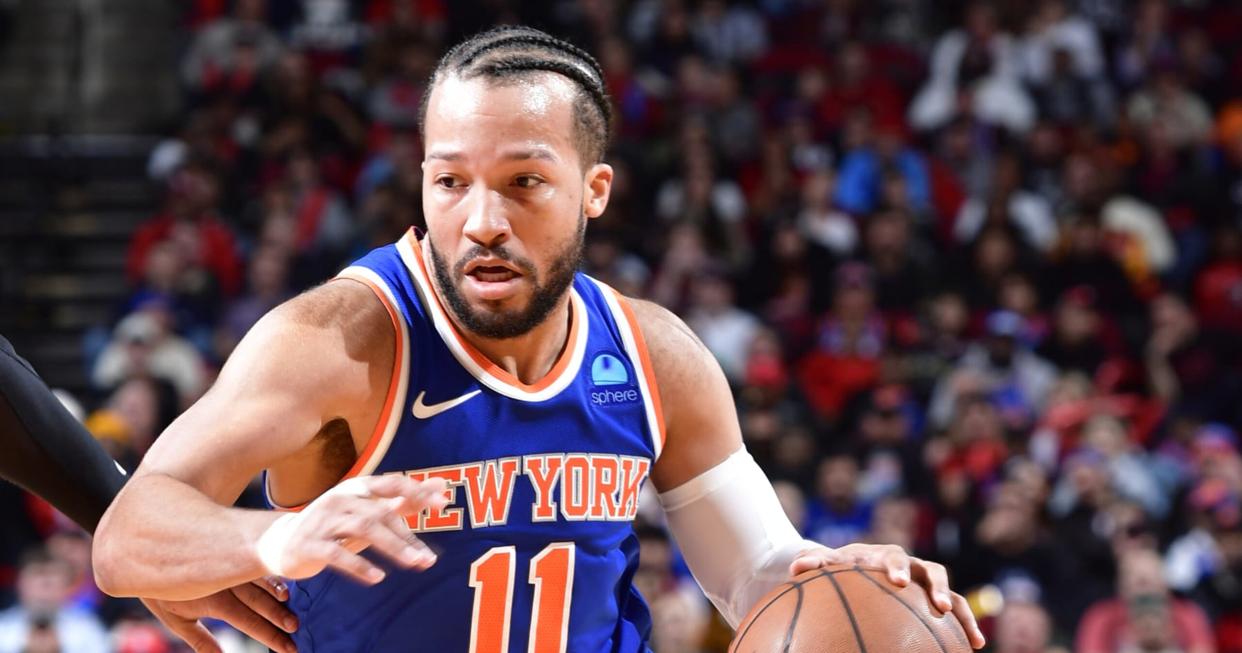 Knicks Navigate Rough Waters: Brunson’s Absence Leaves Big Shoes to Fill