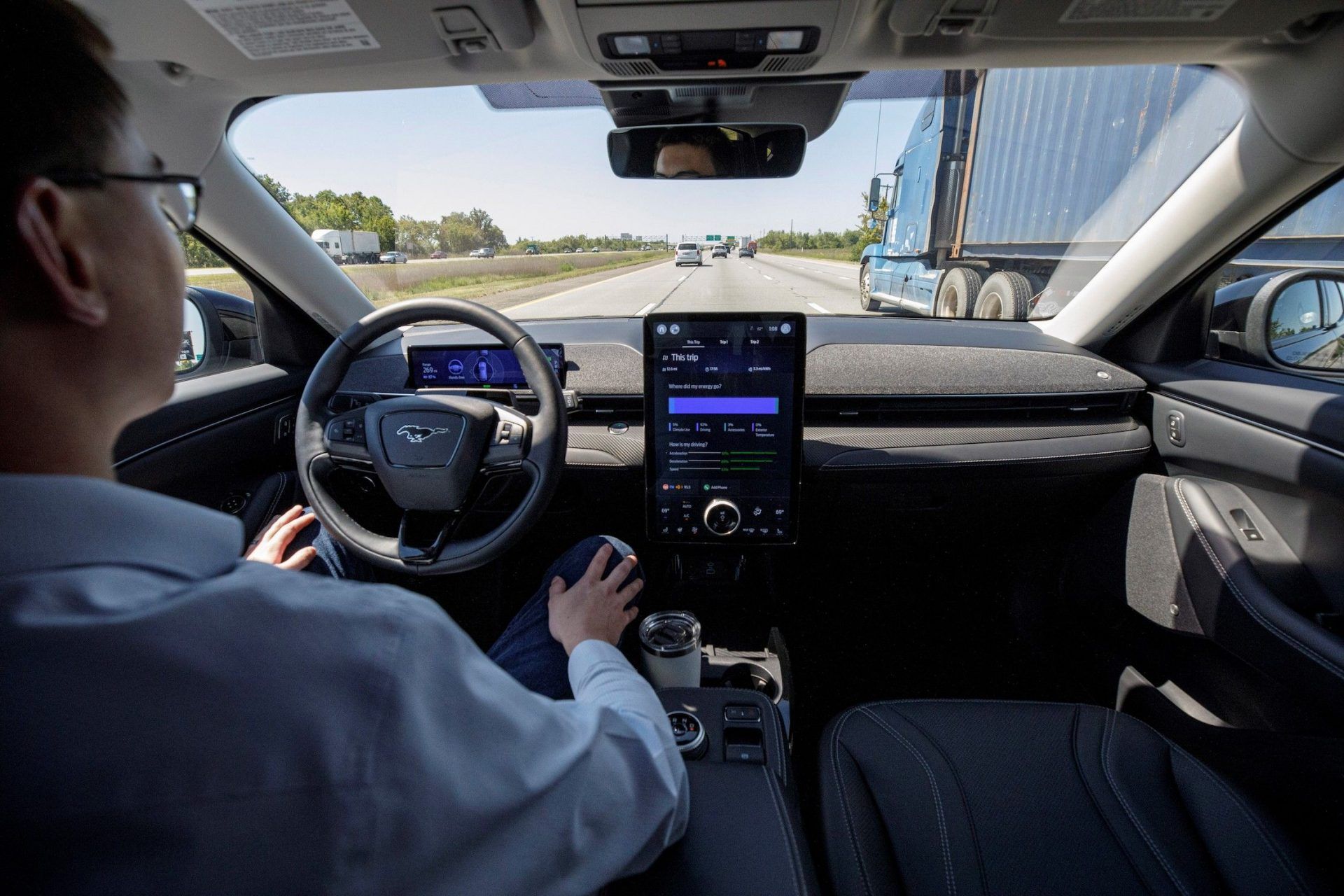 Semi-Autonomous Systems in the Hot Seat: A Look at the First IIHS Test Results Semi-Autonomous Systems in the Hot Seat: A Look at the First IIHS Test Results